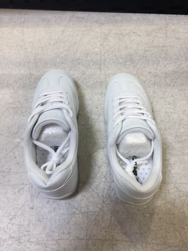 Photo 3 of BAXINIER Girls White Cheerleading Dance Shoes Athletic Training Tennis Breathable Youth Competition Cheer Sneakers SIZE 4
