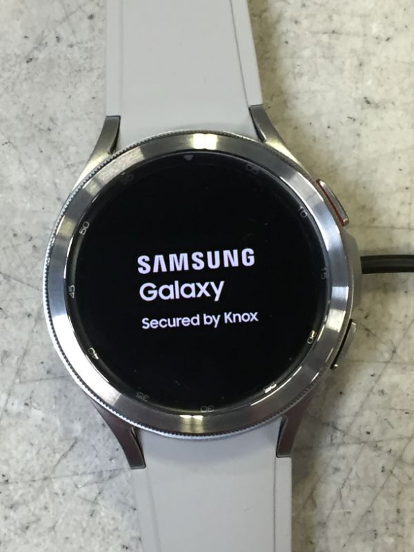 Photo 2 of Samsung - Galaxy Watch4 Classic Stainless Steel Smartwatch 46mm BT - Silver - SCREEN IS DIRTY - 