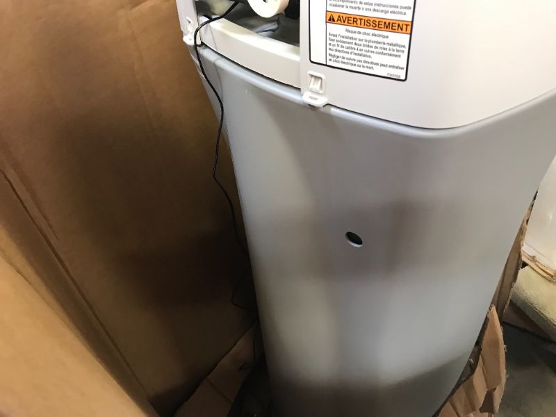 Photo 4 of Whirlpool WHES40E 40,000 Grain Softener | Salt & Water Saving Technology | NSF Certified | Automatic Whole House Soft Water Regeneration, White
