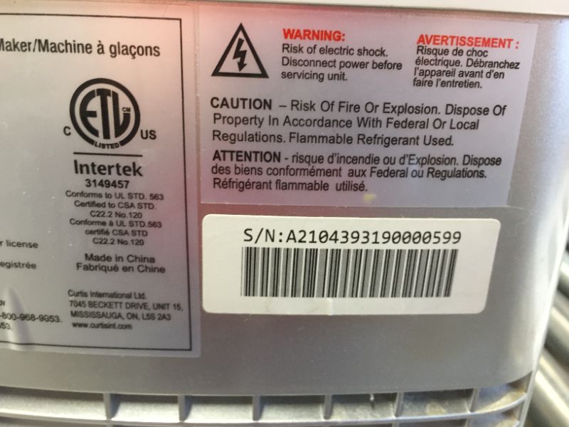 Photo 5 of FRIGIDAIRE EFIC189-Silver Compact Ice Maker, 26 lb per Day, Silver