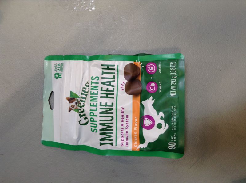 Photo 2 of 
Greenies Immune Health Dog Supplements with an Antioxidant Blend of Vitamin C and E, 90-Count Chicken-Flavor Soft Chews for Adult Dogs EXP 8/22