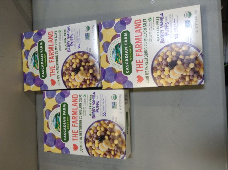 Photo 2 of Cascadian Farm Organic Berry Vanilla Puffs Cereal, Gluten Free, 10.25 oz (3) EXP 9/22