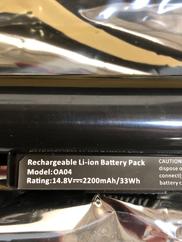Photo 4 of New Spare 746641-001 Laptop Battery for HP OA03 OA04 740715-001 746458-421 751906-541 15-R132WM -1 Years Warranty