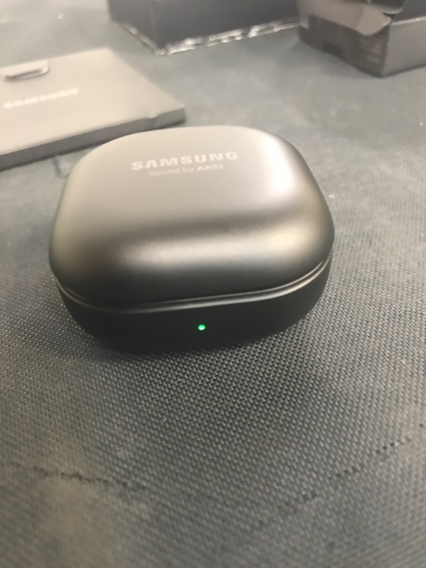 Photo 1 of SAMSUNG Galaxy Buds Pro - Phantom Black
