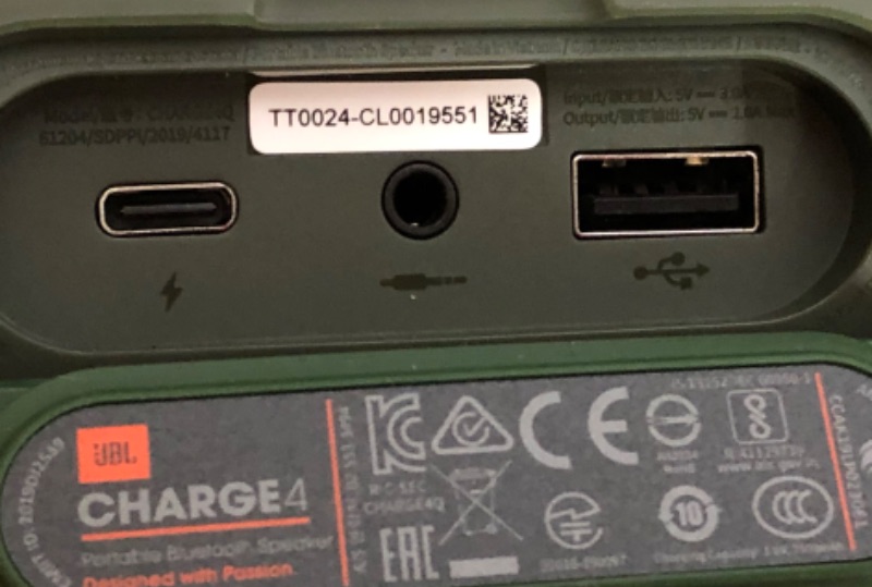 Photo 1 of JBL Charge 4 Portable Bluetooth Speaker - Forest Green