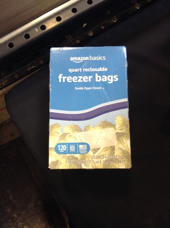 Photo 2 of Amazon Basics Freezer Quart Bags, 120 Count