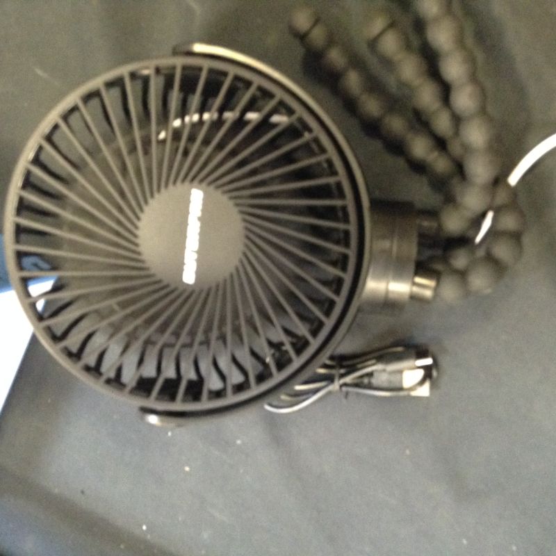 Photo 2 of Portable Fan