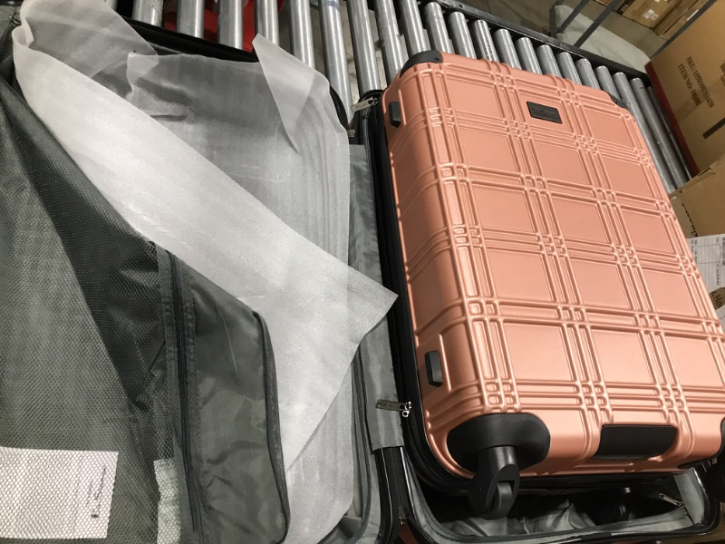 Photo 4 of Ben Sherman Luggage Nottingham 3 Piece Hardside Spinner Luggage Set 3-Piece Set (20"/24"/28") Rose Gold