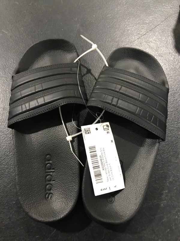 Photo 1 of Adidas Mens Adilette Shower Slide 5