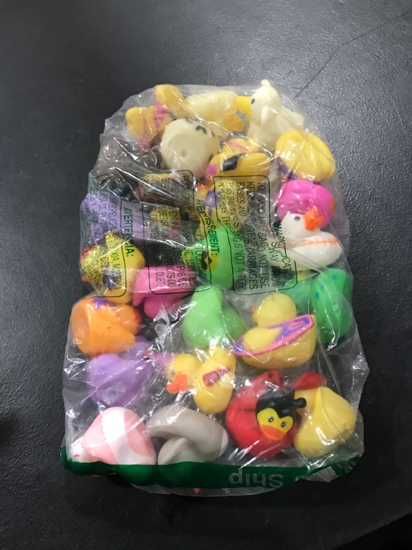 Photo 1 of Bath Duck Toys 20 set 