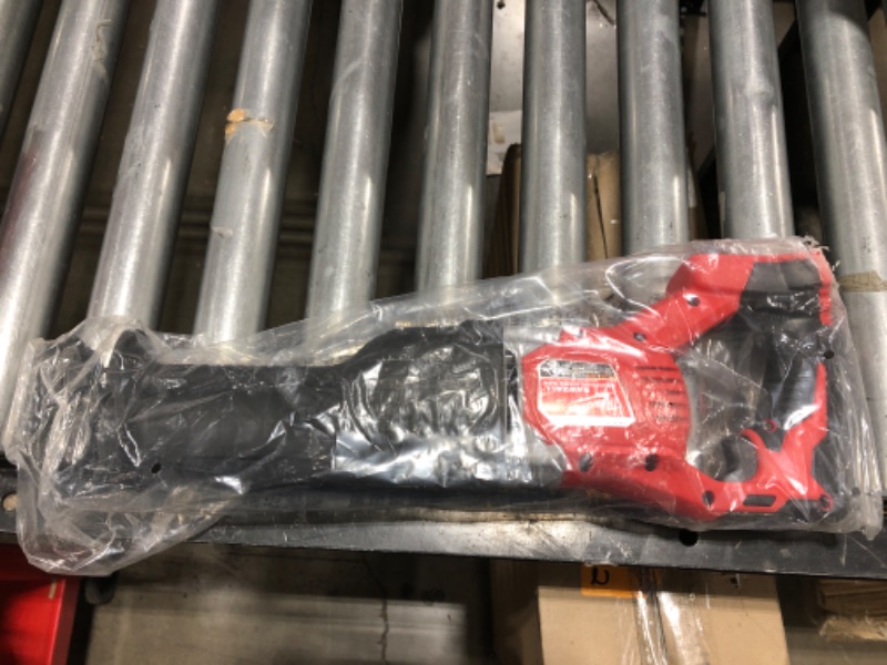 Photo 2 of Milwaukee 2621-20 M18 18V Lithium Ion Cordless Sawzall 3 000RPM Reciprocating Saw with Quik Lok Blade Clamp and All Metal Gearbox (Bare Tool)
