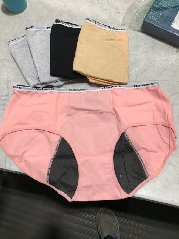 Photo 1 of 5pk woman's underwear - 3XL