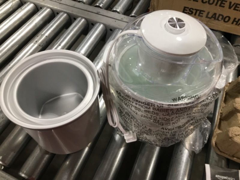 Photo 1 of Amazon Basics 1.5 Quart Automatic Homemade Ice Cream Maker