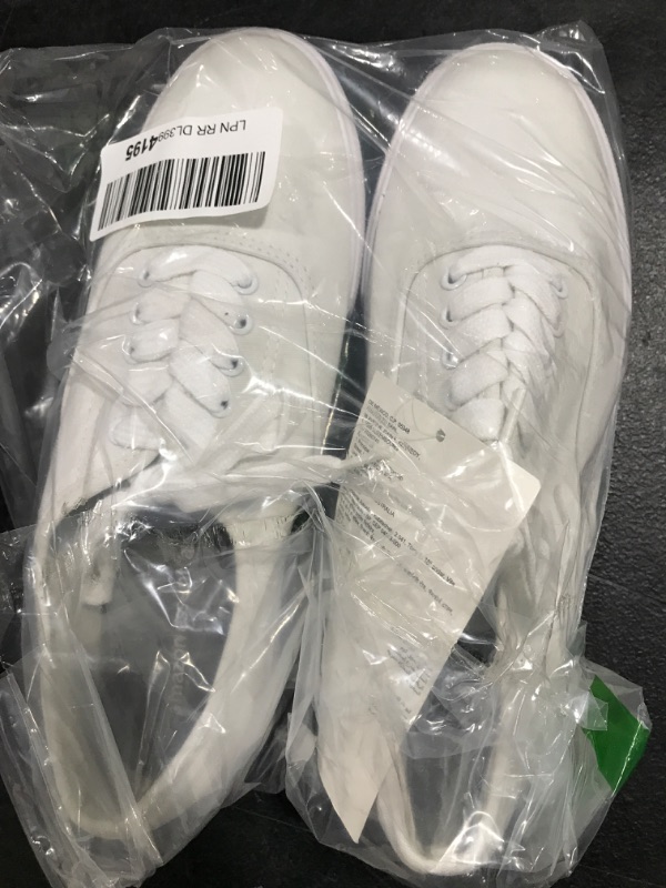 Photo 2 of Amazon Essentials Women's Casual Lace Up Sneaker 11 White