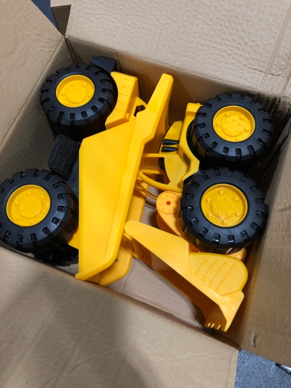 Photo 1 of Amazon Basics Toy Construction Vehicle Set, Dump Truck and Bulldozer, Indoor/Outdoor, 10-Inch, Yellow (Pack of 2)