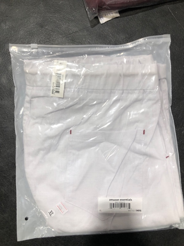 Photo 2 of Amazon Essentials Men's Linen Casual Classic Fit Short X-Large White