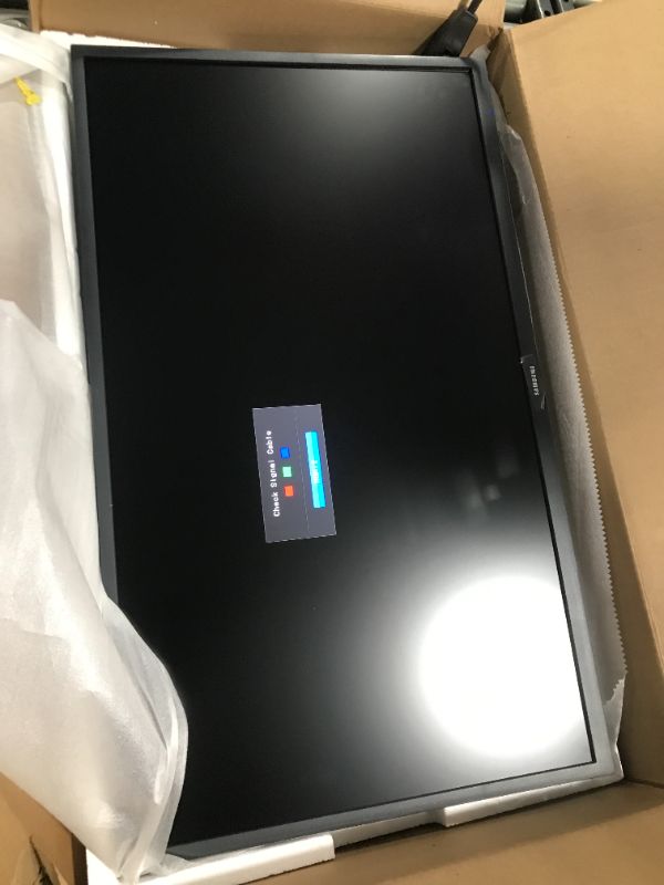 Photo 2 of SOLD FOR PARTS ONLY---SAMSUNG 32 inch UJ59 4k monitor (LU32J590UQNXZA) - UHD, 3840 x 2160p, 60hz, 4ms, Dual monitor, laptop monitor, monitor stand / riser / mount compliant, AMD FreeSync, Gaming, HDMI, DP, Black Single