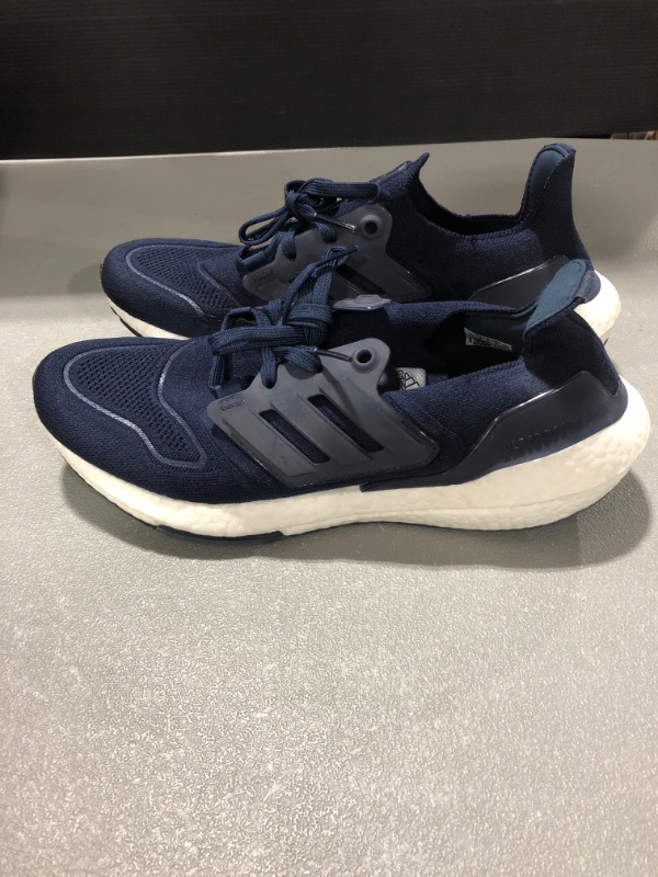 Photo 3 of adidas Men's Ultraboost 22 Running Shoe NAVY SIZE - 9.5