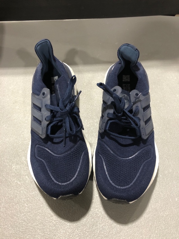 Photo 2 of adidas Men's Ultraboost 22 Running Shoe NAVY SIZE - 9.5