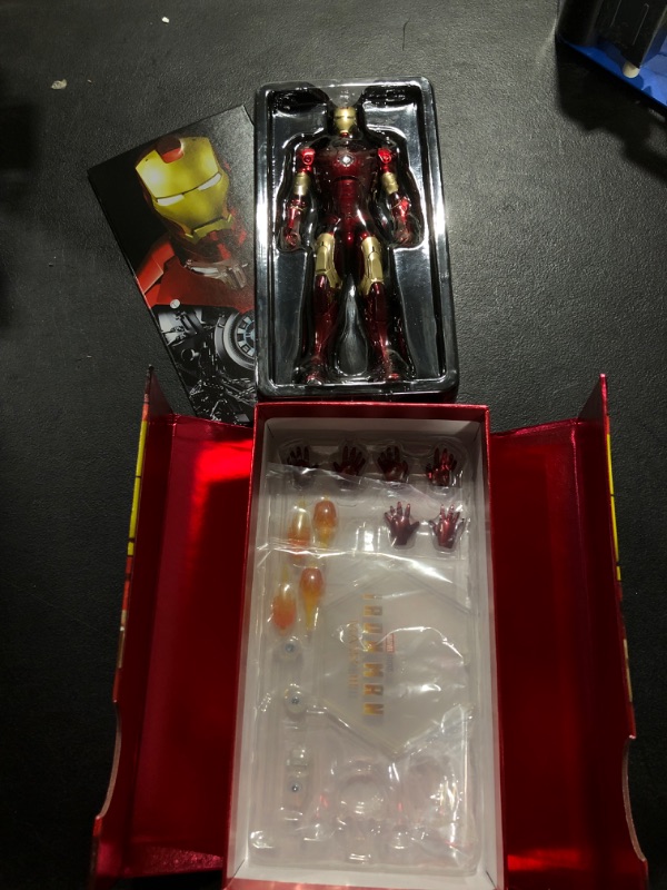 Photo 2 of ZT 10th Anniversary 7 Inches Deluxe Collector Iron Man MK3 Action Figures