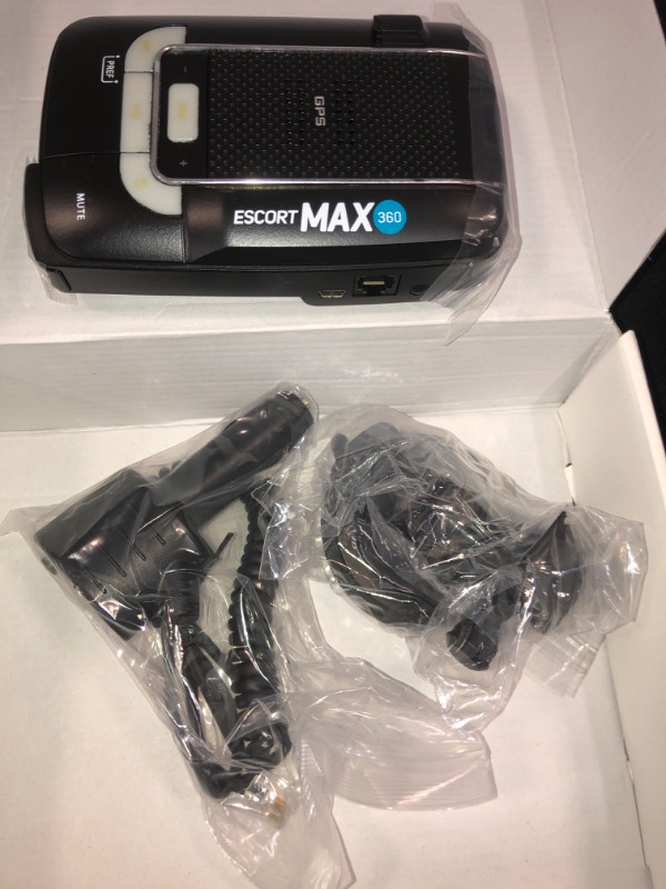 Photo 4 of Escort Max 360 Radar Detector (Black) (578678)