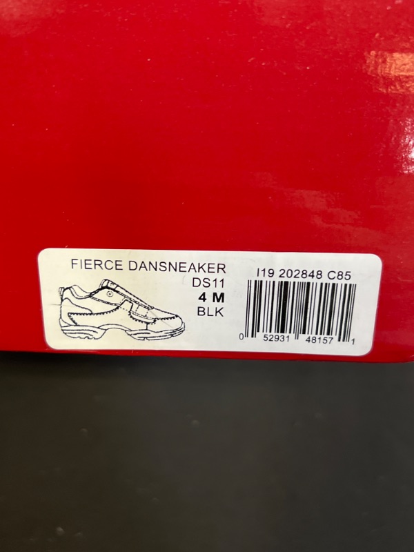 Photo 5 of Capezio Fierce Dansneaker, SIZE 4M 