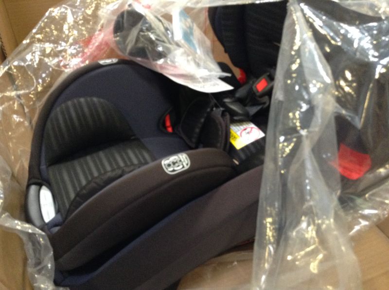 Photo 2 of Graco TriRide 3 in 1 Car Seat | 3 Modes of Use from Rear Facing to Highback Booster Car Seat, Clybourne
