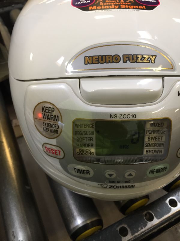 Photo 4 of Zojirushi, Made in Japan Neuro Fuzzy Rice Cooker, 5.5-Cup, Premium White
