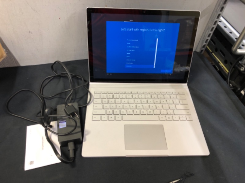 Photo 1 of DAMAGE TO SCREEN CRACKED PLEASE READ ------Microsoft Surface Book 3 - 13.5" Touch-Screen - 10th Gen Intel Core i7 - 16GB Memory - 256GB SSD (Latest Model) - Platinum
