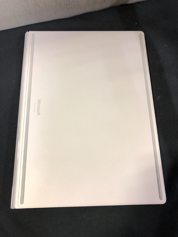 Photo 7 of DAMAGE TO SCREEN CRACKED PLEASE READ ------Microsoft Surface Book 3 - 13.5" Touch-Screen - 10th Gen Intel Core i7 - 16GB Memory - 256GB SSD (Latest Model) - Platinum
