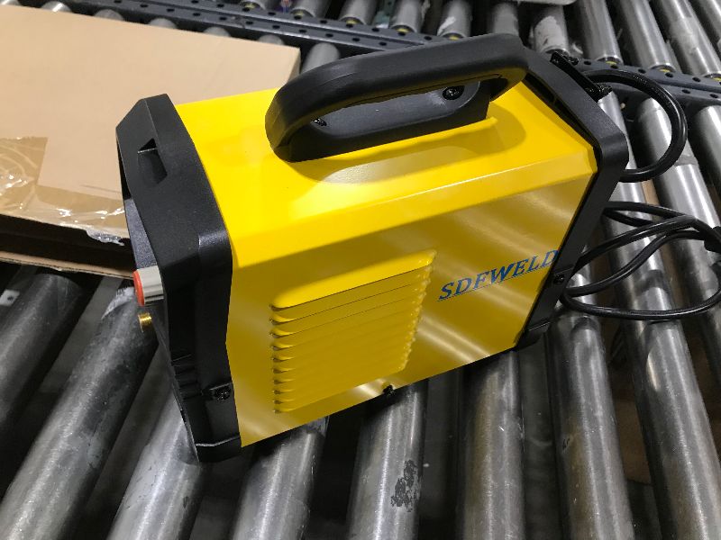 Photo 4 of  Plasma Cutter with Pilot Arc 50A, CUT50 110/220V Dual Voltage Plasma Cutting Machine 12mm Clean Cutting Thickness 