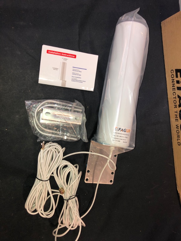 Photo 6 of High Gain 10-12dBi Dual SMA Male 698-2700 MHz 3G/4G LTE Omni-Directional Outdoor Pole/Wall Mount Antenna for Mobile Cell Phone Cellular 4G LTE Router Modem Gateway