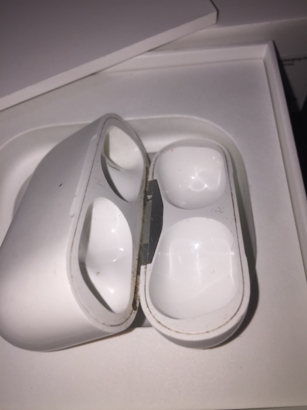 Photo 6 of Apple AirPods Pro in-Ear Headphones with MagSafe Wireless Charging Case - White MLWK3AM/a