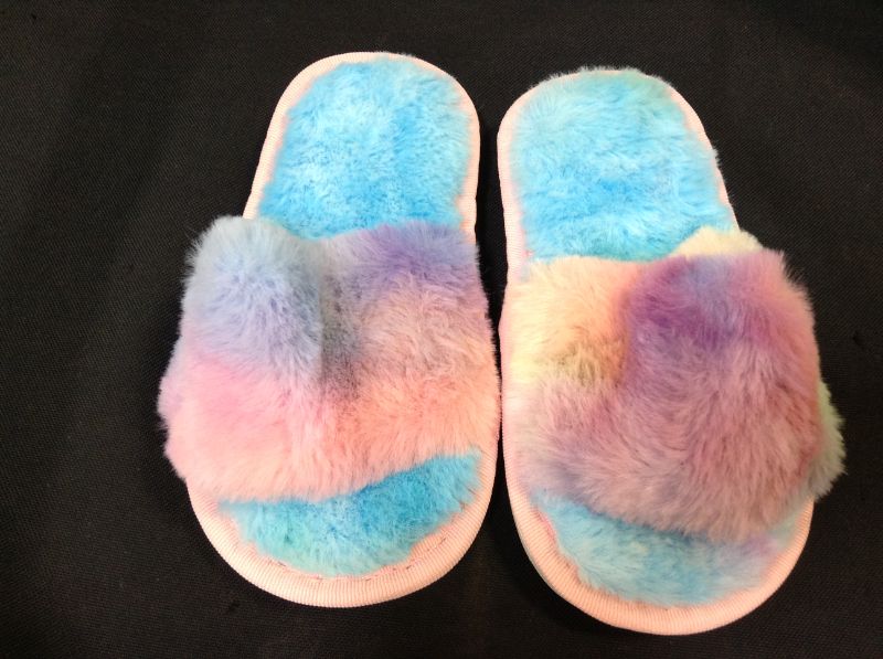 Photo 4 of Boys Girls Fuzzy House Slippers Cute Comfy Faux Fur Slip On Fluffy Plush Open Toe Home Slides for Kids Indoor Outdoor Warm Shoes--Size 22-23