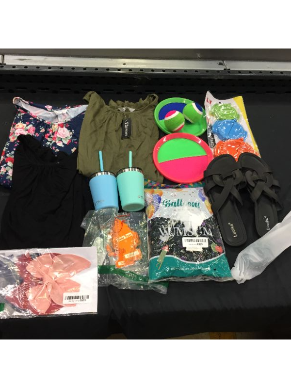 Photo 1 of XXL Clothing Bundle - Various items 