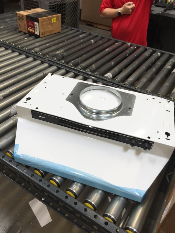 Photo 1 of Broan-NuTone 462401 24-inch Under-Cabinet 4-Way Convertible Range Hood with Infinite-Speed Exhaust Fan and Light, 260 Max Blower CFM, White-----------there is some damage view pictures for reference 
