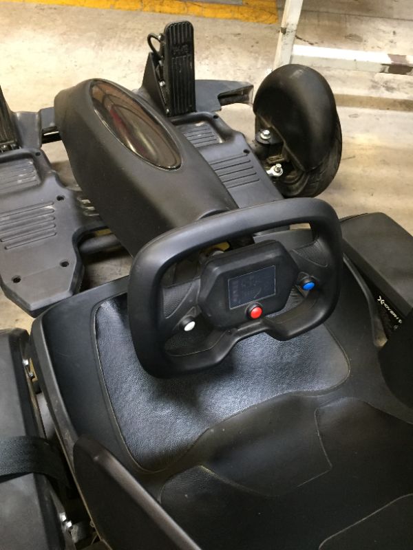 Photo 6 of PARTS ONLY--Hover-1 Electric Go-Kart for Kids & Adults | 15MPH Top Speed, 330LBS Max Weight, 15.5MI Range, Dual Disk Brakes, Powerful 700W Motor, 3 Speed Modes, LCD Display------------ HEAVILY used and missing parts. Needs work 
