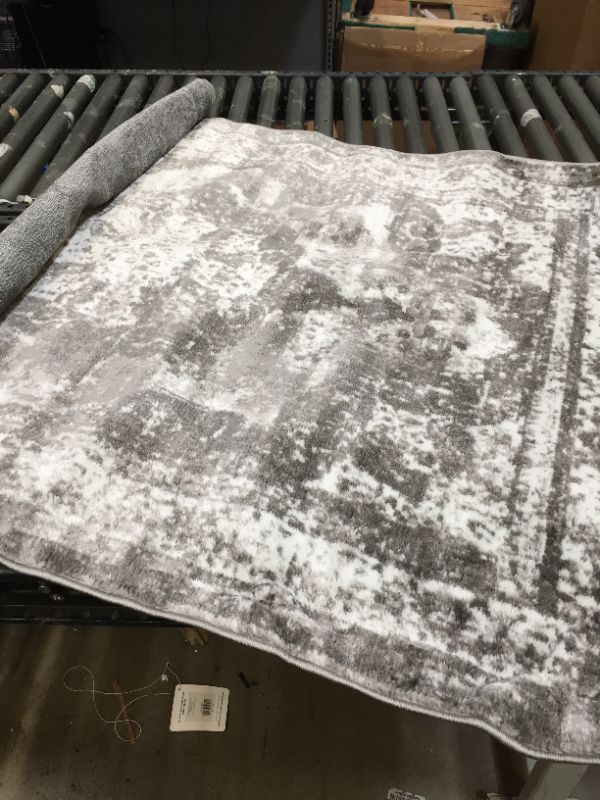 Photo 1 of Area Rug 4 x 6ft -----used needs cleaning 