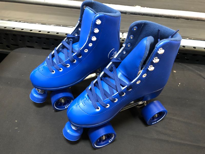 Photo 3 of C SEVEN C7skates Dark Magic Quad Roller Skates---size 7
