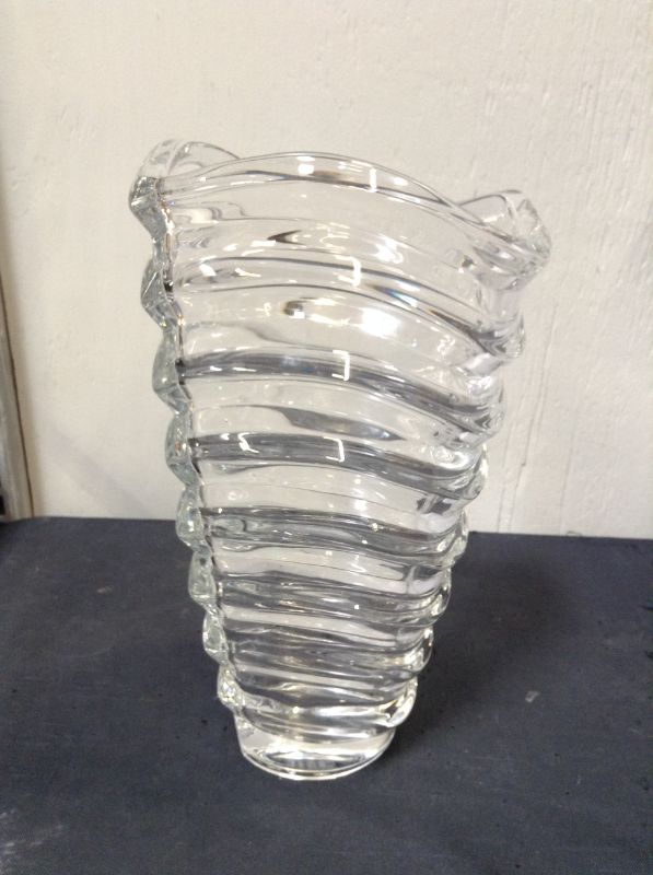 Photo 2 of Amlong Crystal Large Clear Ocean Waves Vase 13 inches High (6 inch Top and 3 inch Bottom)