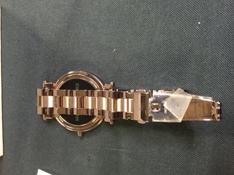 Photo 4 of Michael Kors MKT5030 Rose Gold Steel 316 L Digital Quartz Woman Watch
(UNABLE TO TEST, ITEM SAYS CHECK AGAIN LATER)