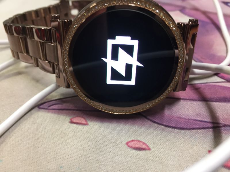 Photo 9 of Michael Kors MKT5030 Rose Gold Steel 316 L Digital Quartz Woman Watch
(UNABLE TO TEST, ITEM SAYS CHECK AGAIN LATER)