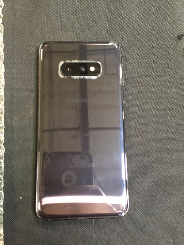 Photo 3 of Samsung Galaxy S10e, 128GB, Prism Black - Unlocked (Renewed) (DISCOLORATION BY CAMERA LENSE) 
