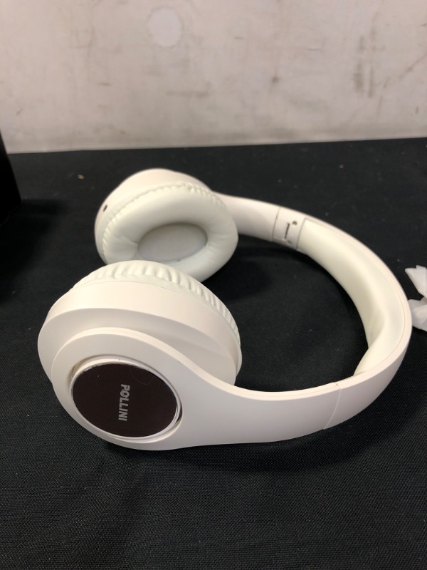 Photo 3 of Pollini Bluetooth Headphones Over Ear 40H Playtime