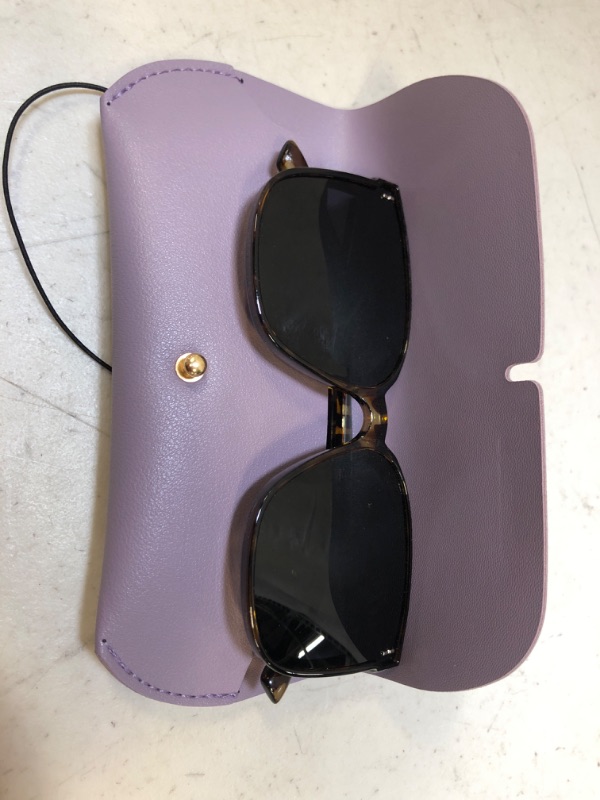 Photo 2 of FEISEDY Women Oversized Vintage Polarized Sunglasses Square Cute Trendy Classic