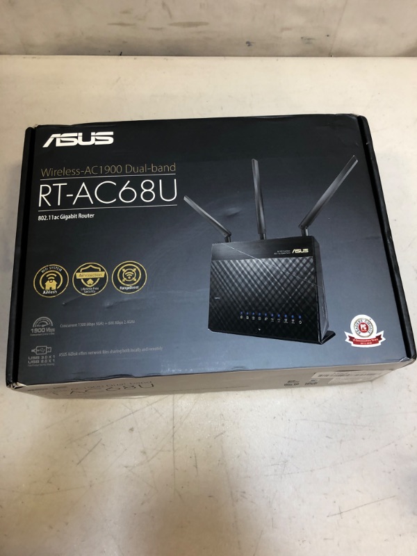 Photo 3 of ASUS Dual-Band Wireless-AC1900 Gigabit Wi-Fi Router