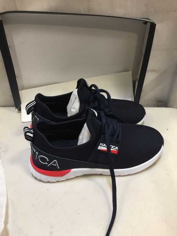 Photo 2 of BOYS' SLIP-ON SNEAKER
SIZE 3 