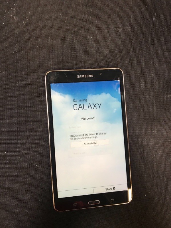 Photo 4 of Samsung Galaxy Tab 4 (7-Inch, black)