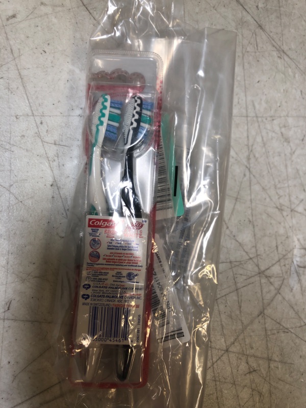 Photo 2 of Colgate 360 Advanced Optic White Toothbrush, Soft, 2 Count
