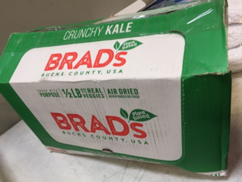 Photo 3 of 12 PACK Brad's Plant Based Organic Crunchy Kale 11-11-22